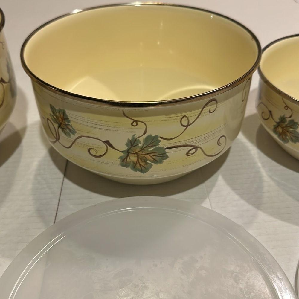 Vintage vitro ceramic set of 3 bowls w plastic covers yellow electric induction - Picture 3 of 16